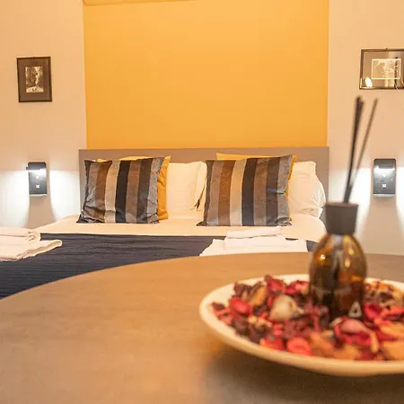 Giano Host - I Teatri Apartment Genoa Exterior photo