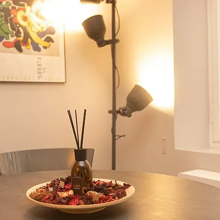 Giano Host - I Teatri Apartment Genoa Exterior photo